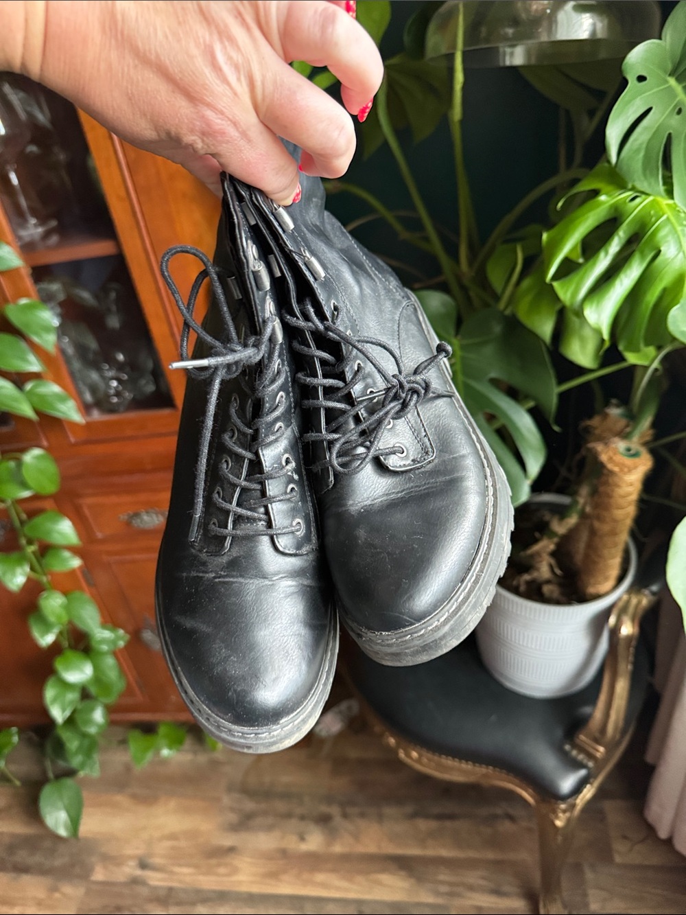 Universal Thread Black Lace-Up Combat Boots